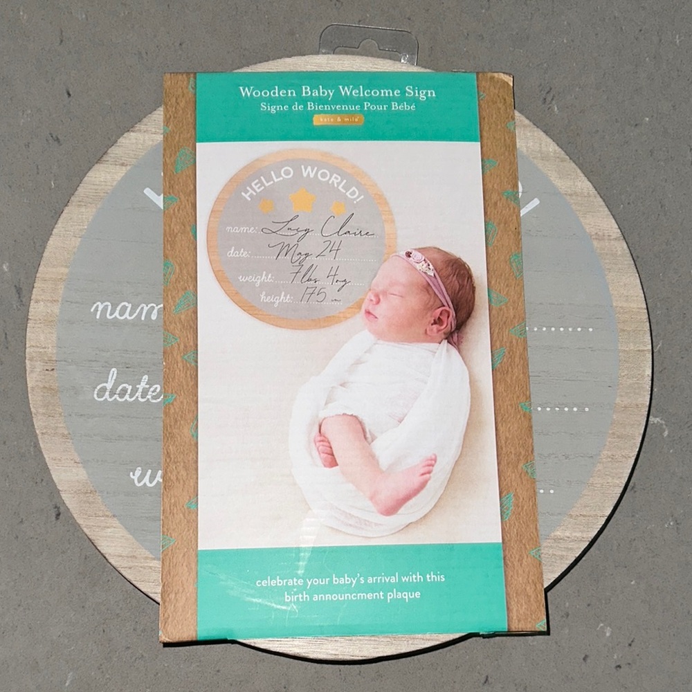 Wooden Baby Welcome Sign - Gray
